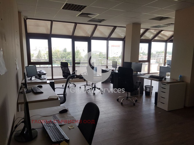Дава под Наем ОФИС в град София, Студентски град - 307 кв.м / 2 600 € » 5 085.16 лв., ГЛОБЪЛ СЪРВИСИЗ ООД