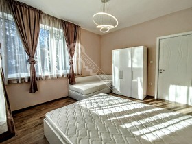 2 makuuhuonetta Tsentar, Veliko Tarnovo 4