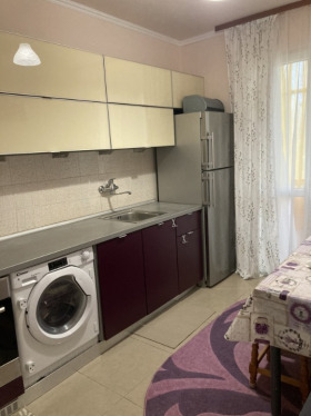 2 bedroom Reduta, Sofia 10