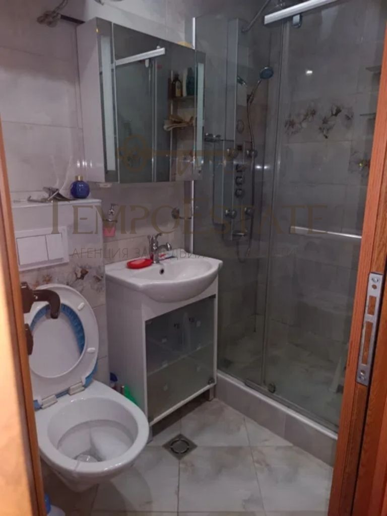Дава под наем  3-стаен град Варна , Базар Левски , 68 кв.м | 65580001 - изображение [8]