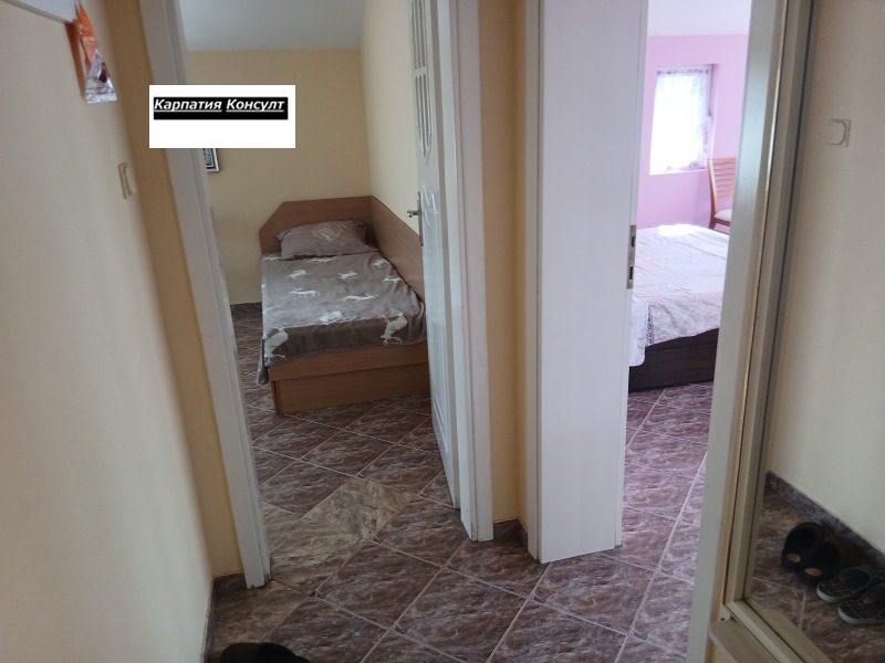 Дава под наем ЕТАЖ ОТ КЪЩА, гр. София, Модерно предградие, снимка 11 - Етаж от къща - 53480319