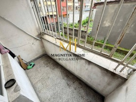 2 hálószobás Vazrazsdane, Burgas 6