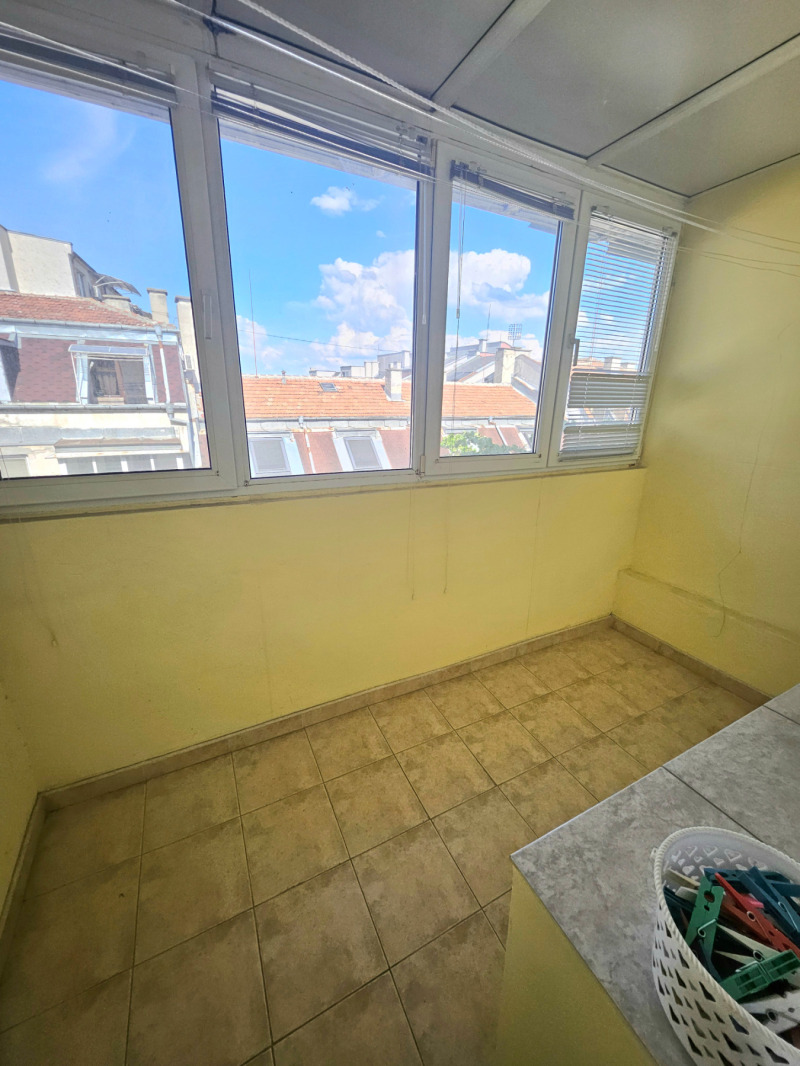 För uthyrning  1 sovrum Ruse , Centar , 72 kvm | 79225646 - bild [6]