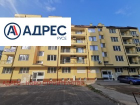 Гараге Алеи Вазраждане, Русе 9