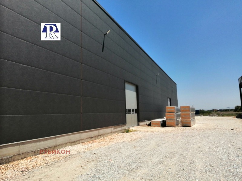 Do wynajęcia  Budynek przemysłowy Plowdiw , Industrialna zona - Sewer , 2200 mkw | 47288475 - obraz [3]