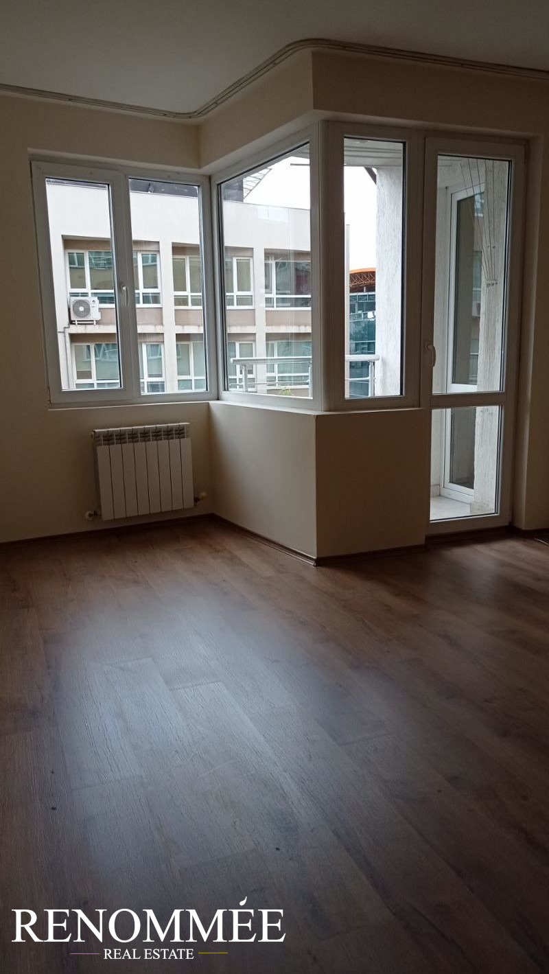 Издаје се  1 спаваћа соба Софија , Младост 1А , 54 м2 | 38291057 - слика [5]