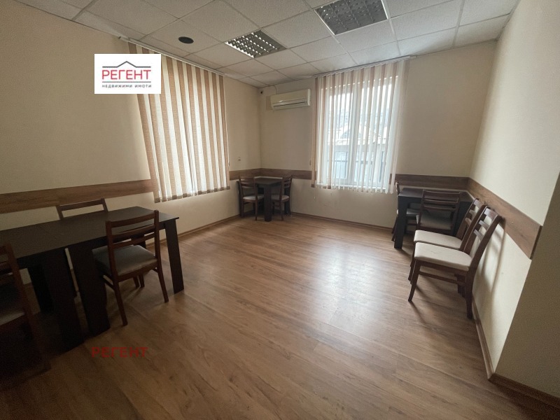 Zu vermieten  Büro Gabrowo , Zentar , 96 qm | 67862907