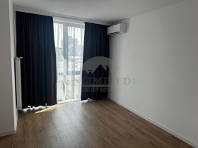 2 quartos Izgrev, Sofia 10