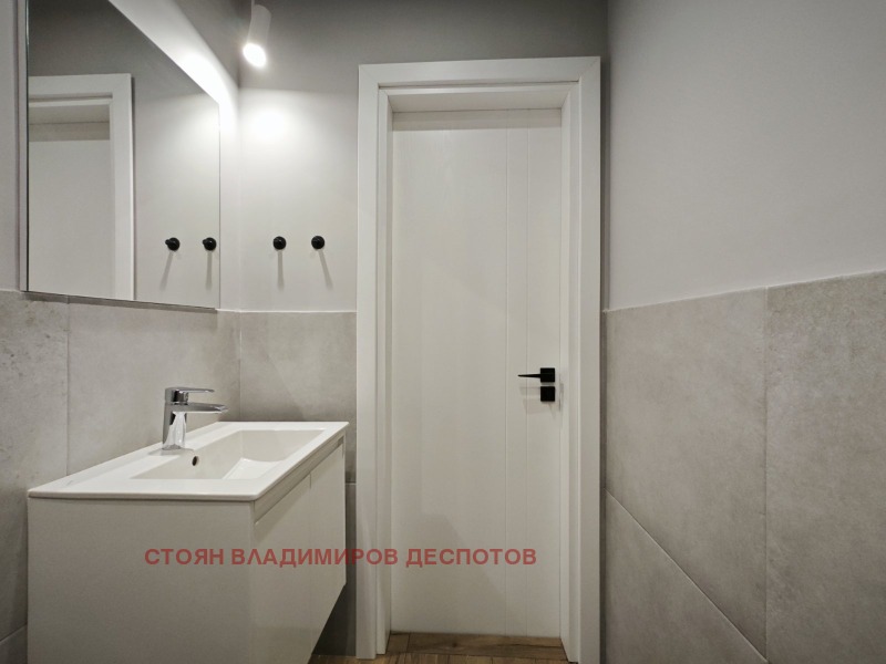 Te huur  2 slaapkamers Sofia , Lagera , 126 m² | 72978528 - afbeelding [15]