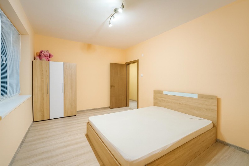 Zu vermieten  2 Schlafzimmer Plowdiw , Kameniza 1 , 98 qm | 43110173 - Bild [3]