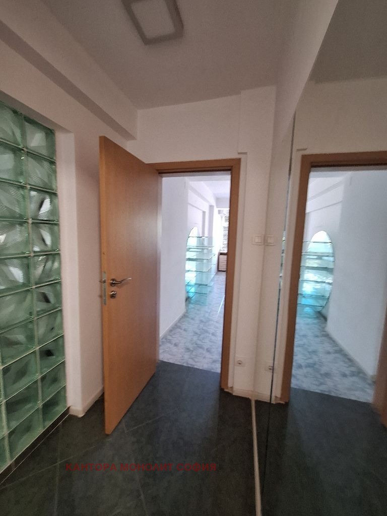 Дава под наем  4-стаен град София , Лозенец , 170 кв.м | 22917487
