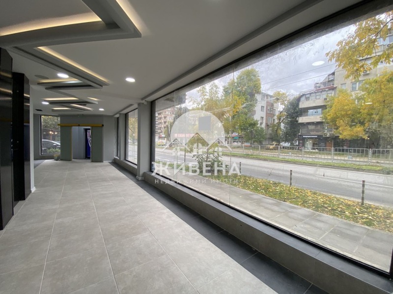 Te huur  Winkel Varna , Ljatno kino Trakija , 450 m² | 46185335 - afbeelding [3]