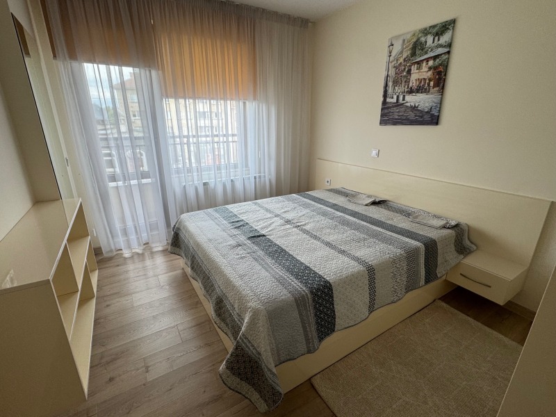 Издаје се  1 спаваћа соба Софија , Центар , 65 м2 | 31564978 - слика [7]