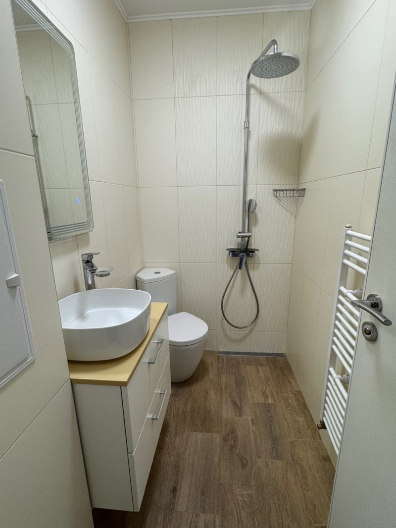 Издаје се  1 спаваћа соба Софија , Центар , 65 м2 | 31564978 - слика [10]