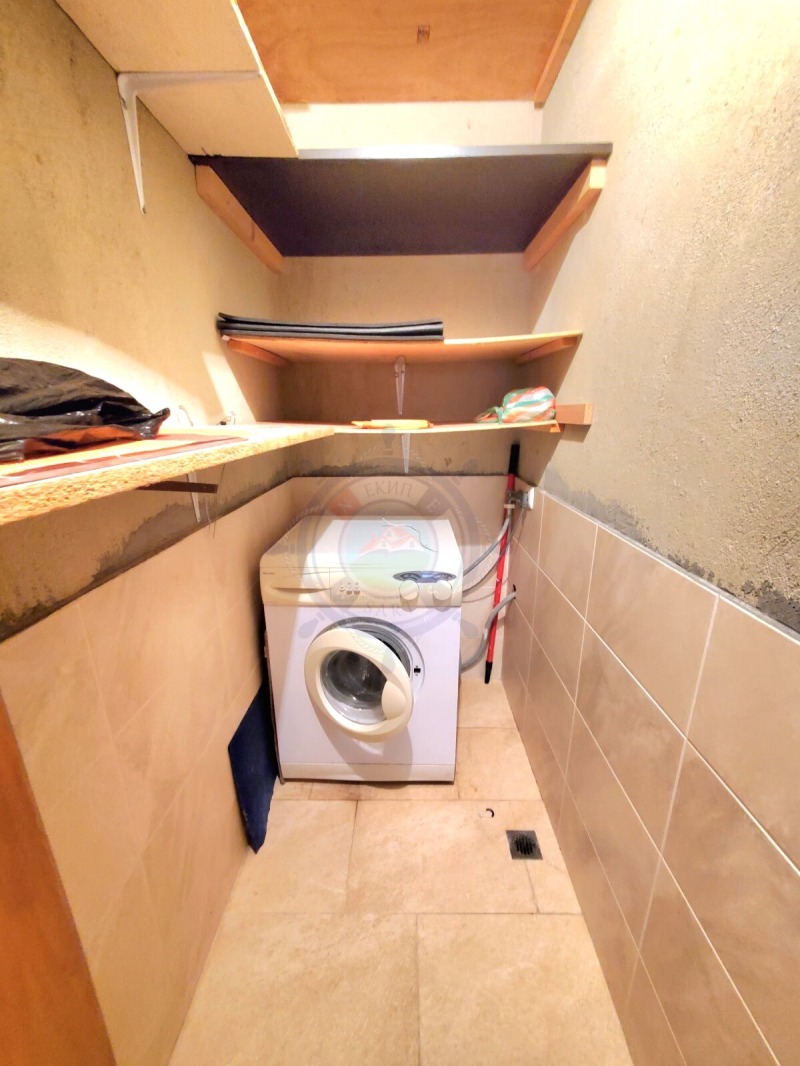 Zu vermieten  2 Schlafzimmer Warna , Okraschna bolniza-Generali , 95 qm | 60728231 - Bild [13]