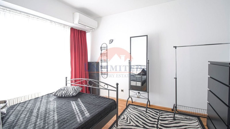 В аренду  3 спальни София , Изток , 203 кв.м | 38914550 - изображение [9]