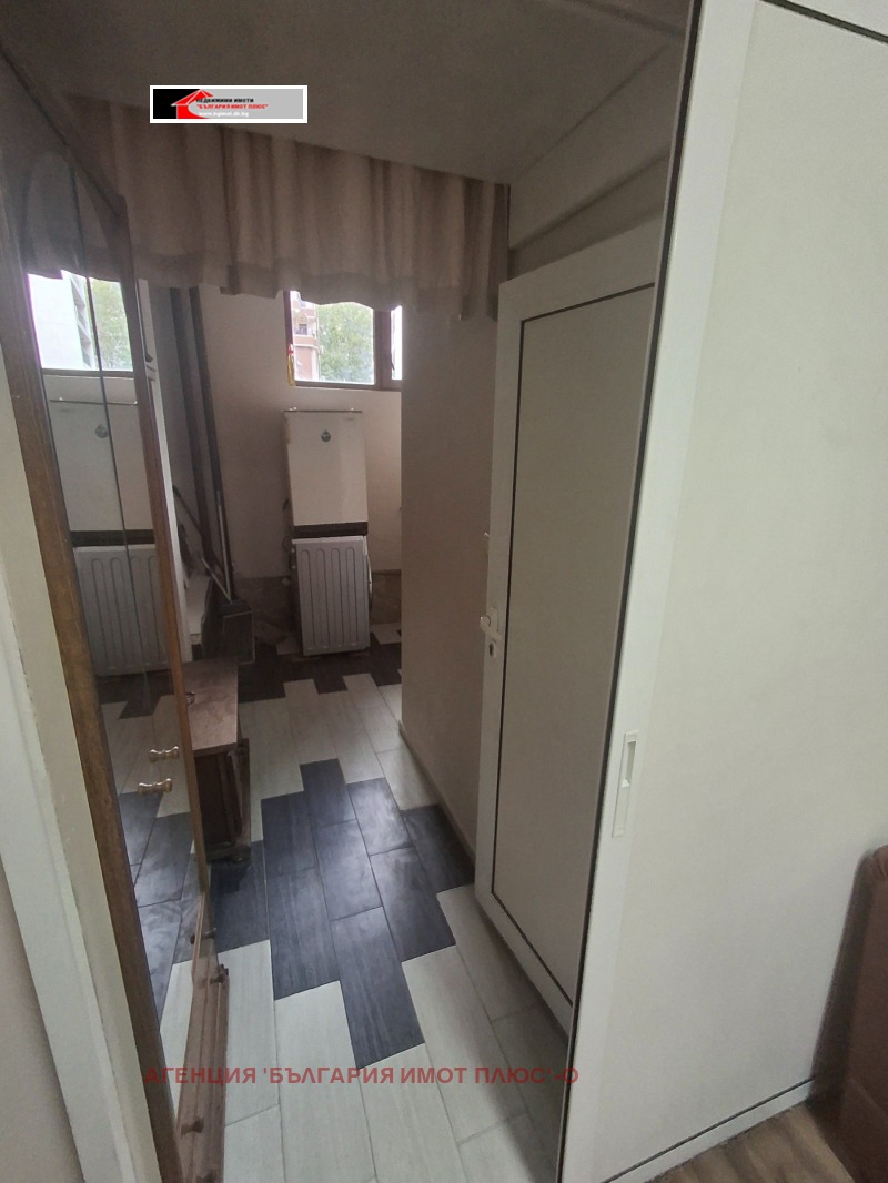För uthyrning  Attic Sofia , Centar , 30 kvm | 89614698 - bild [7]
