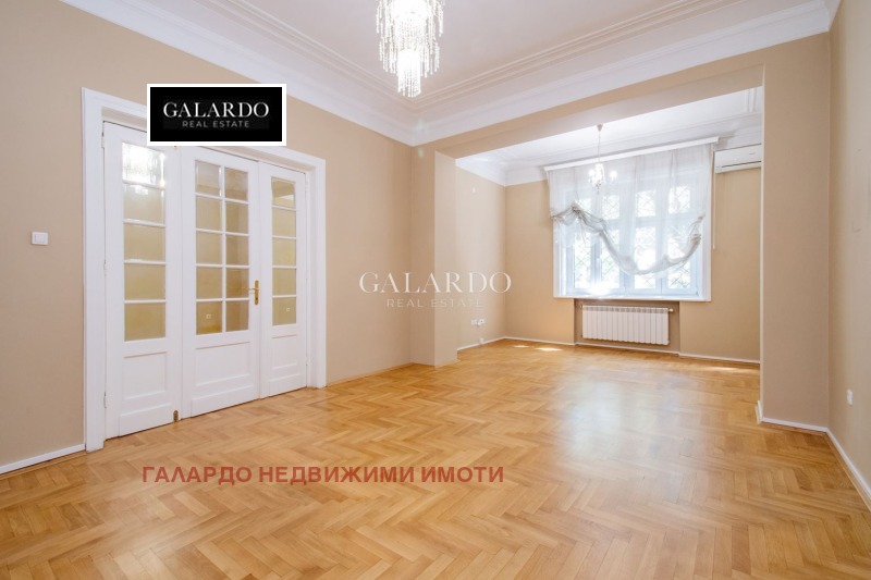 Дава под наем  Къща град София , Център , 850 кв.м | 44729197 - изображение [12]