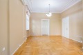 Под наем КЪЩА, град София, Център • 12500 € • 81952652 — Holmes.bg