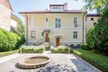 Под наем КЪЩА, град София, Център • 12500 € • 81952652 — Holmes.bg