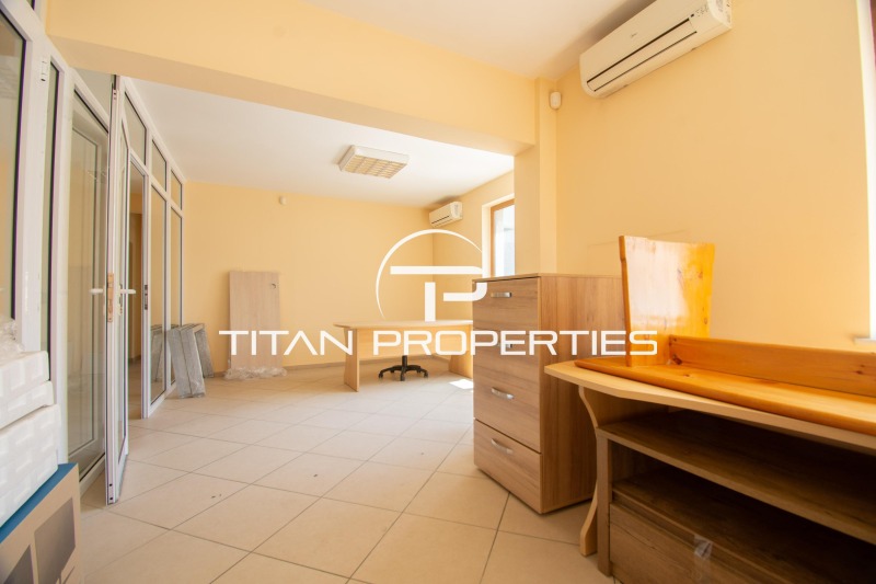 Te huur  Kantoor Sofia , Banisjora , 122 m² | 51485515 - afbeelding [14]