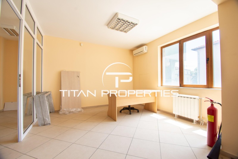 Te huur  Kantoor Sofia , Banisjora , 122 m² | 51485515 - afbeelding [13]