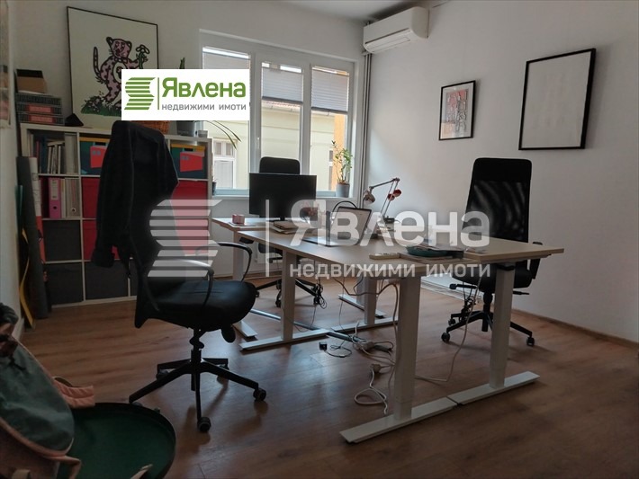 De inchiriat  Birou Sofia , Țentâr , 147 mp | 80098756 - imagine [4]