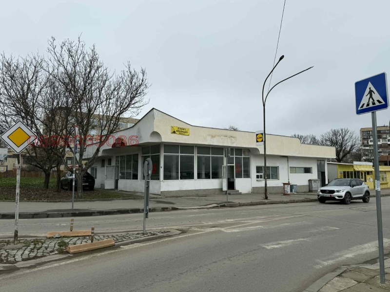 Дава под наем МАГАЗИН, гр. Разград, Център