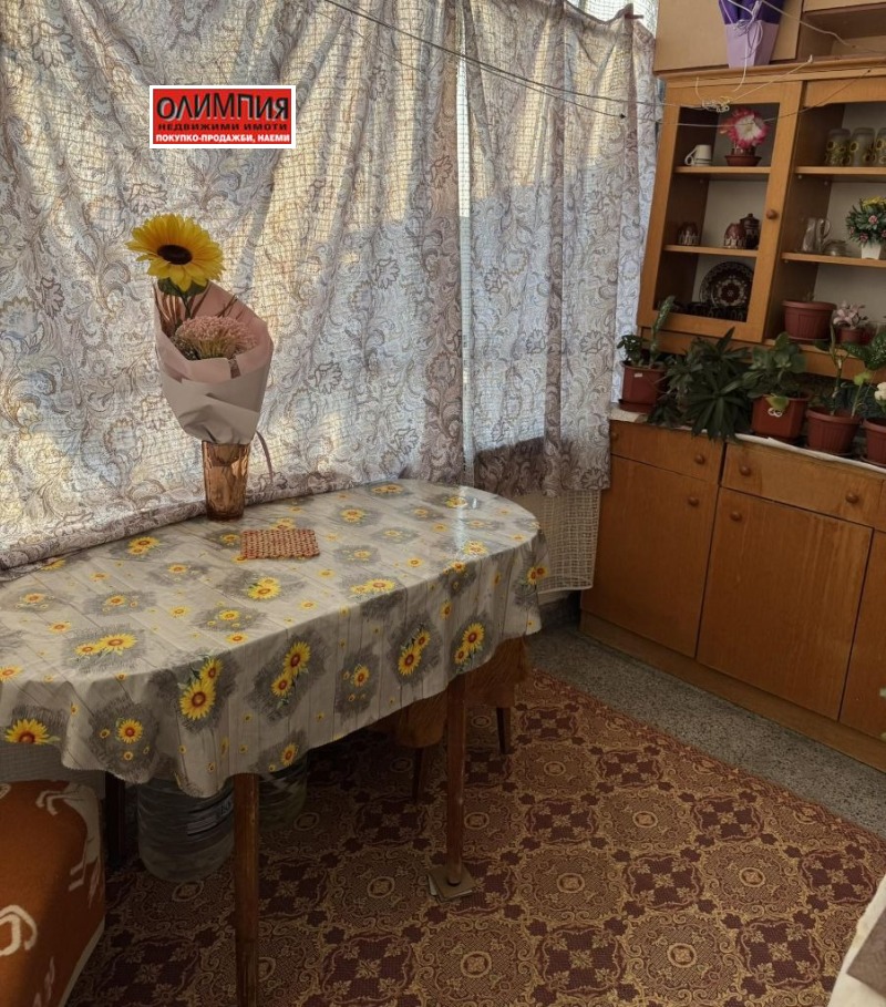 För uthyrning  1 sovrum Pleven , Sjirok centar , 70 kvm | 13020949 - bild [6]