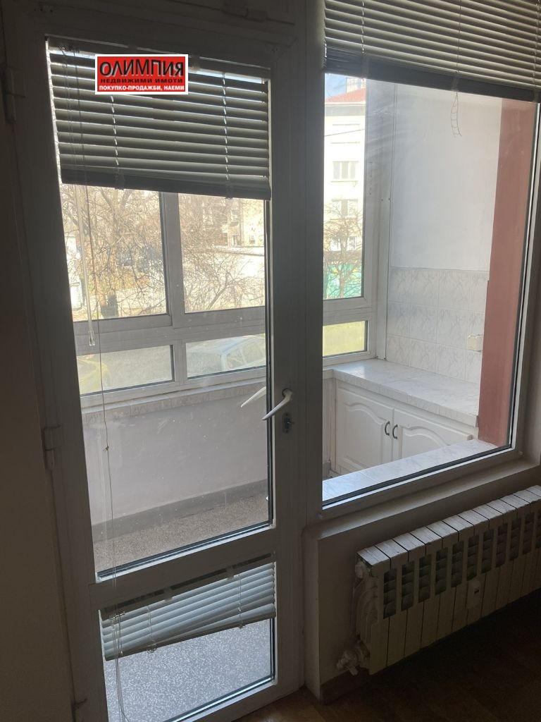 En renta  2 dormitorios Pleven , Shirok tsentar , 90 metros cuadrados | 65356227 - imagen [6]