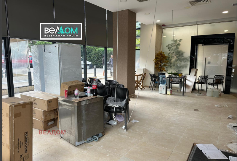 A louer  Bureau Varna , Mladost 1 , 122 m² | 21645070