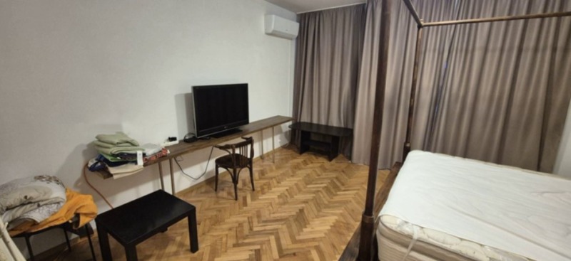 Дава под наем 3-СТАЕН, гр. София, Лозенец, снимка 6 - Апартаменти - 53323445