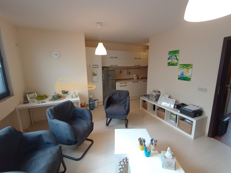 Zu vermieten  1 Schlafzimmer Sofia , Nadeschda 2 , 56 qm | 83597648 - Bild [2]