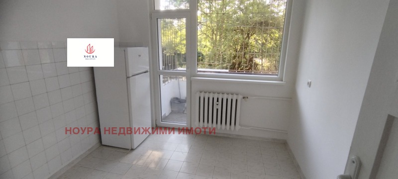 Издаје се  1 спаваћа соба Софија , Западен парк , 50 м2 | 54289679 - слика [4]
