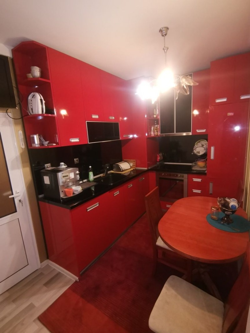 Zu vermieten  2 Schlafzimmer Sofia , NPZ Hadschi Dimitar , 100 qm | 44370487 - Bild [2]