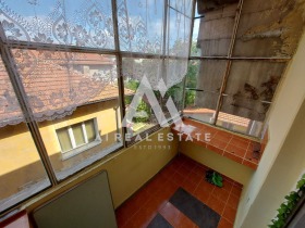    3- | Imot.bg    11