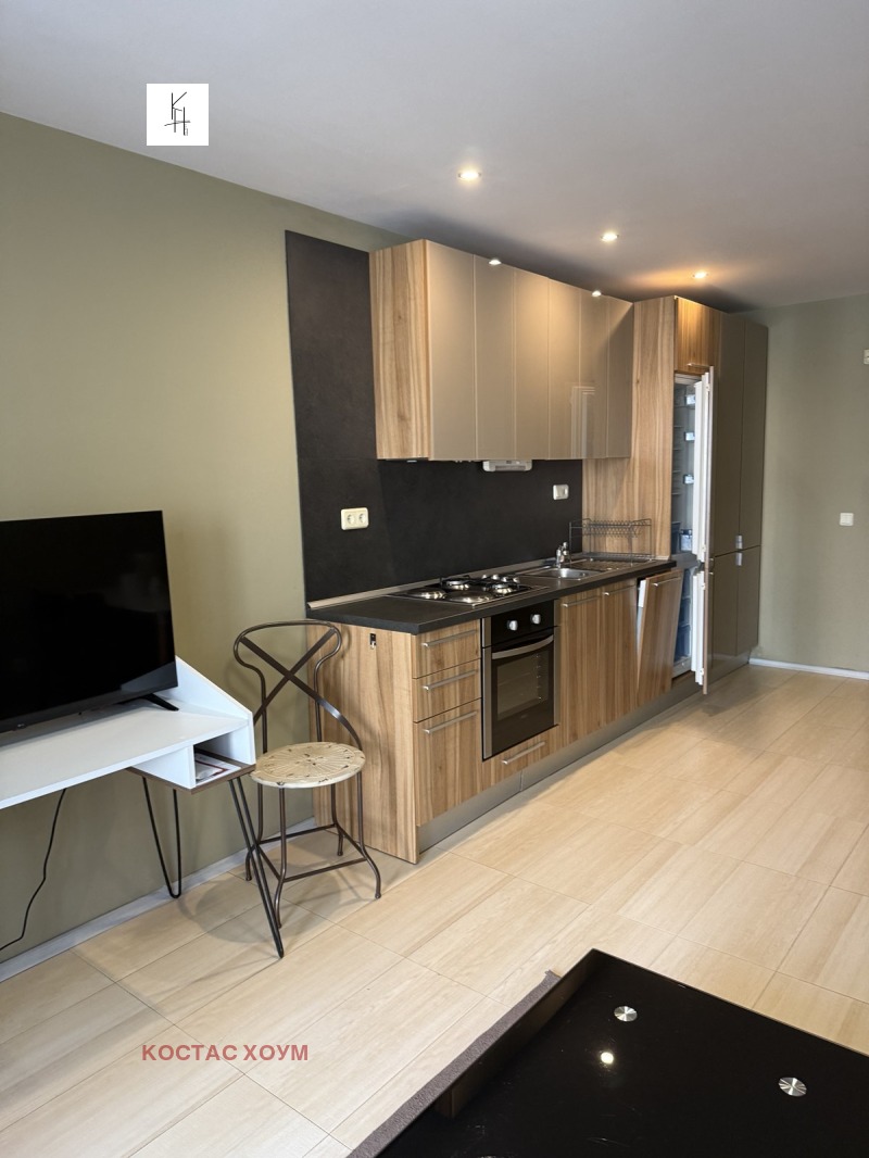 Дава под наем 2-СТАЕН, гр. Варна, Център, снимка 6 - Апартаменти - 52933804