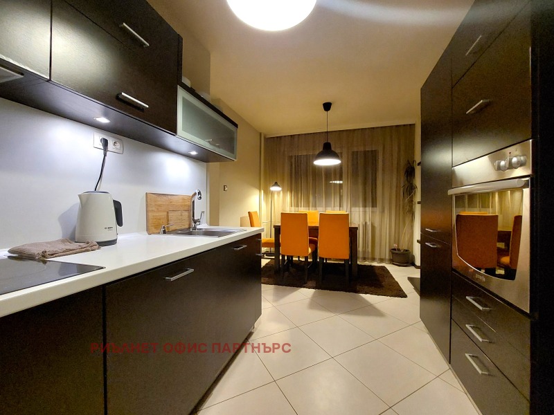 Дава под наем 3-СТАЕН, гр. София, Разсадника, снимка 8 - Апартаменти - 53464574