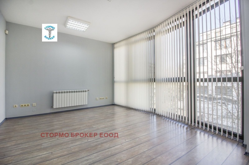 Kiralık  Ofis Sofia , Lozenec , 75 metrekare | 81445371 - görüntü [2]
