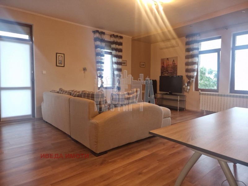 Дава под наем КЪЩА, гр. Варна, м-т Манастирски рид, снимка 3 - Къщи - 53095818