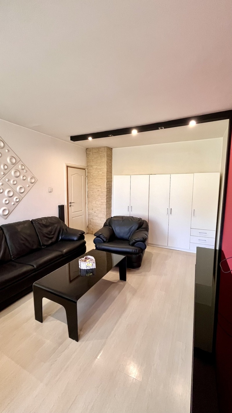 För uthyrning  1 sovrum Sofia , Ljulin 9 , 46 kvm | 87518678 - bild [2]