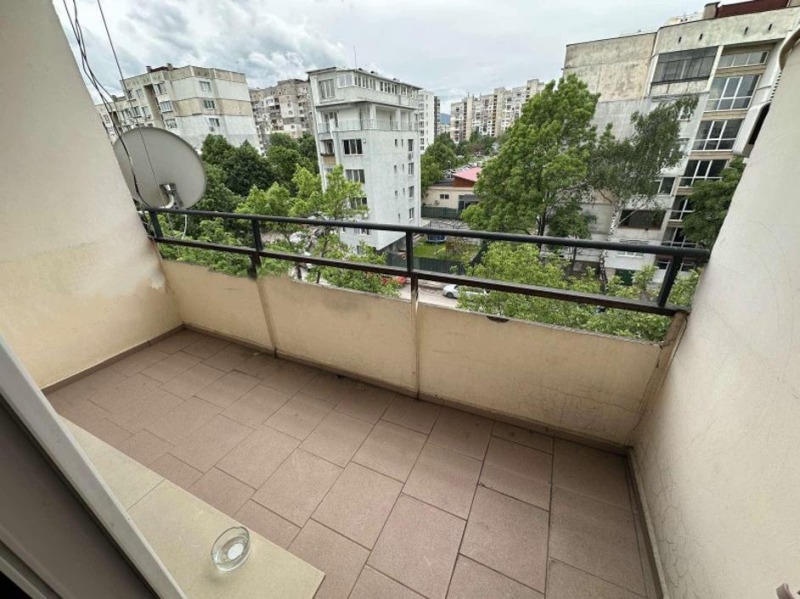 Te huur  2 slaapkamers Sofia , Ljulin 9 , 89 m² | 59525049 - afbeelding [11]