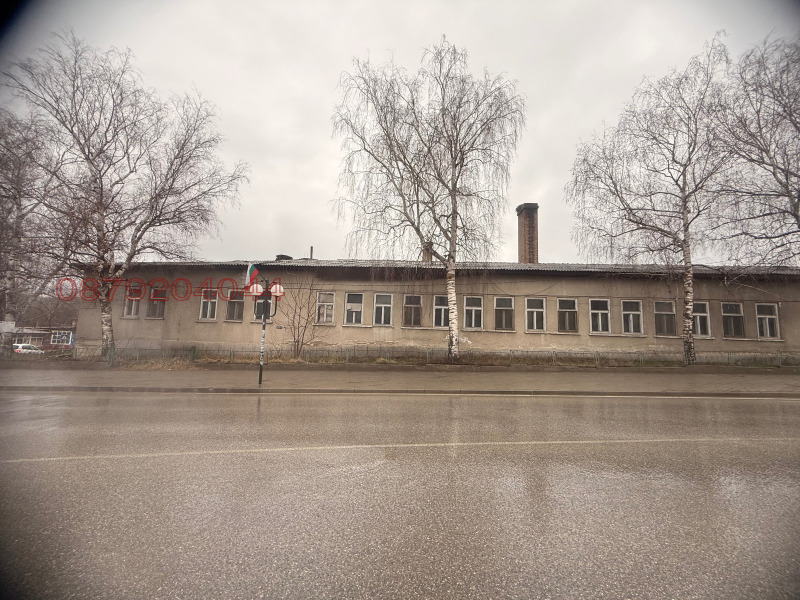 Дава под наем ПРОМ. ПОМЕЩЕНИЕ, гр. Костенец, област София област, снимка 4 - Производствени сгради - 53459067