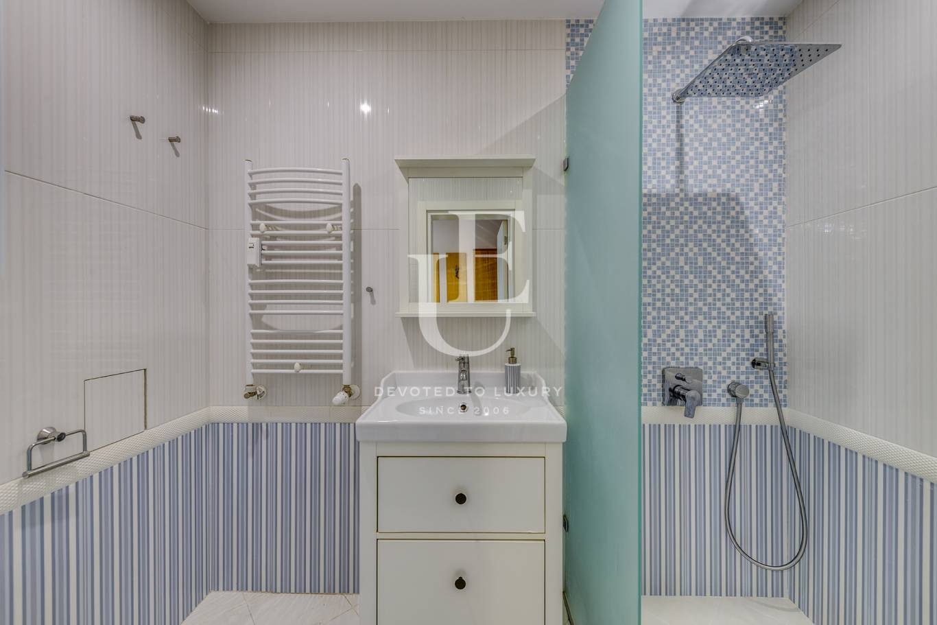 Дава под наем 3-СТАЕН, гр. София, Оборище, снимка 10 - Апартаменти - 54038329