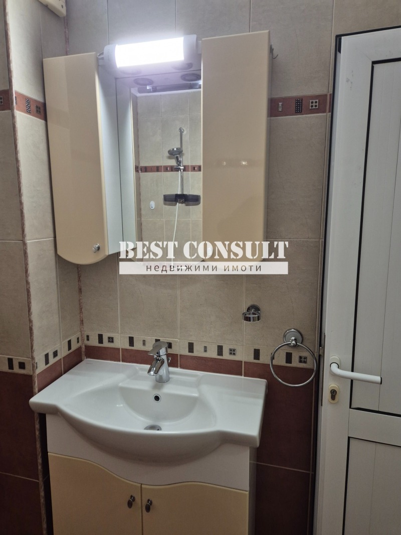 Издаје се  2 спаваће собе Русе , Јaлта , 87 м2 | 48847194 - слика [11]