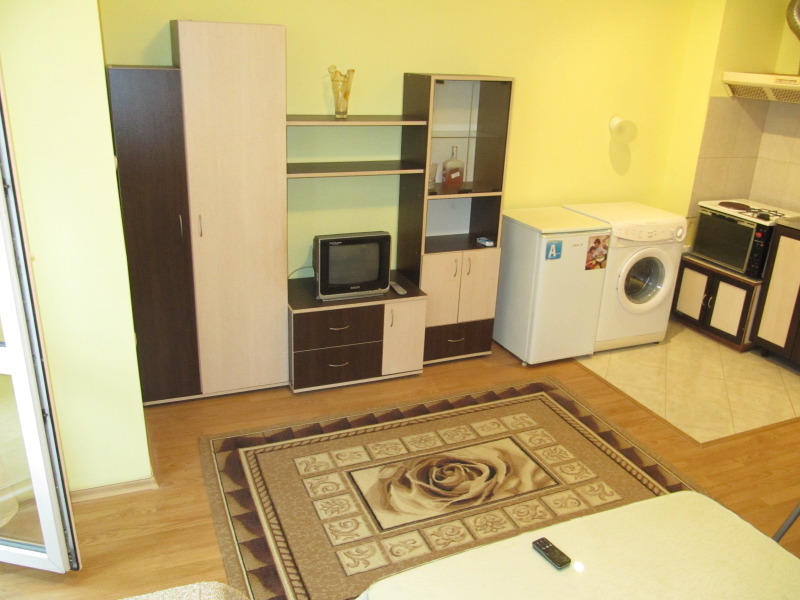 K pronájmu  Studio Burgas , Vazraždane , 40 m2 | 18295714 - obraz [3]