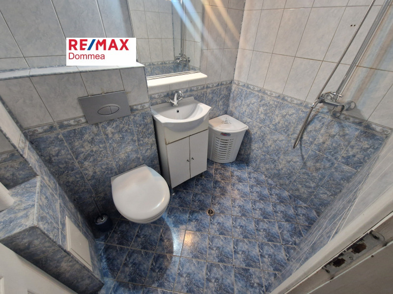 Дава под наем 3-СТАЕН, гр. Варна, Базар Левски, снимка 11 - Апартаменти - 53091587