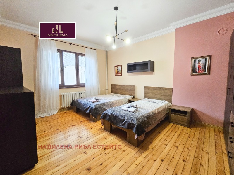 Дава под наем 4-СТАЕН, гр. София, Център, снимка 8 - Апартаменти - 53092818