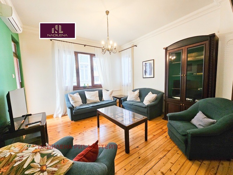 Дава под наем 4-СТАЕН, гр. София, Център, снимка 2 - Апартаменти - 53092818