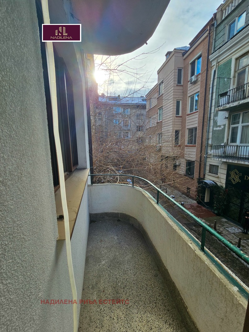 Дава под наем 4-СТАЕН, гр. София, Център, снимка 17 - Апартаменти - 53092818